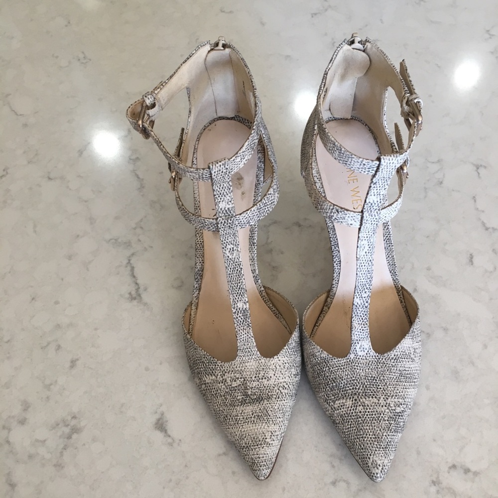 Nine West Scandal T-Strap Pump